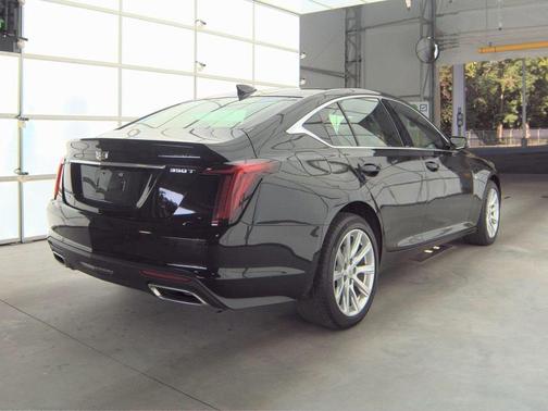 2023 Cadillac CT5 Luxury RWD