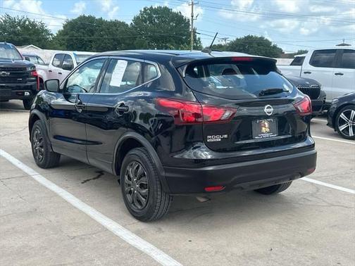 2018 Nissan Rogue Sport S