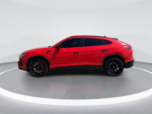 2021 Lamborghini Urus Base