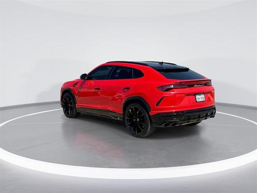 2021 Lamborghini Urus Base