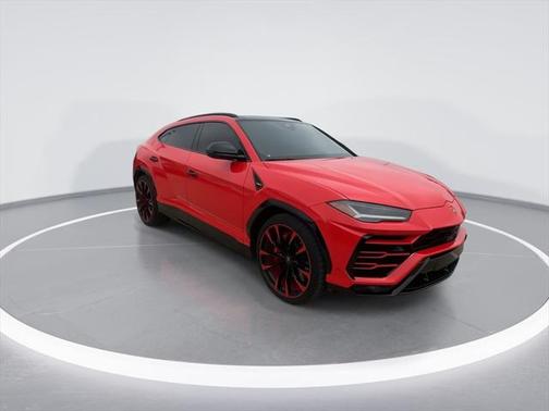 2021 Lamborghini Urus Base