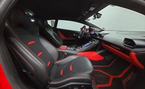 2020 Lamborghini Huracan EVO Base