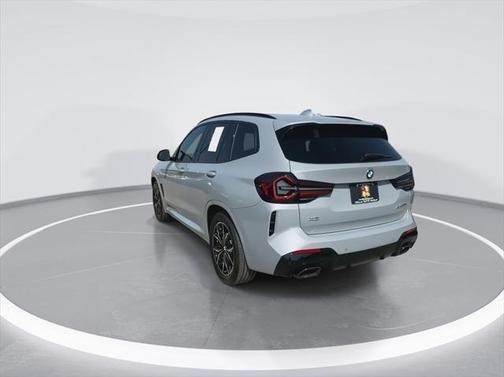 2024 BMW X3 M40i