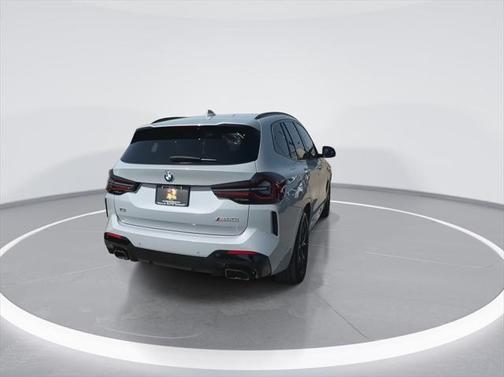 2024 BMW X3 M40i