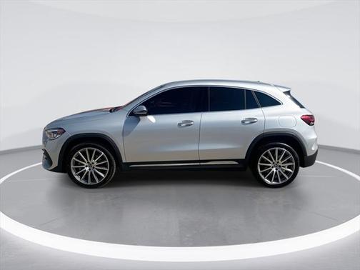 2021 Mercedes-Benz GLA 250 Base 4MATIC