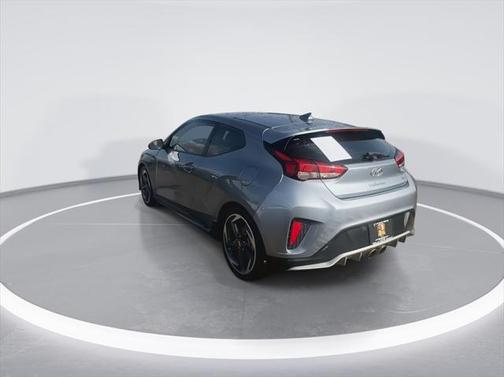 2019 Hyundai Veloster Base