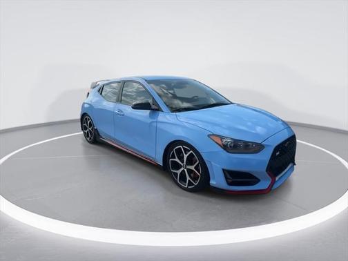 2019 Hyundai Veloster Base