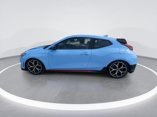 2019 Hyundai Veloster Base