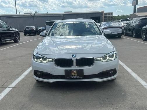 2018 BMW 320 i