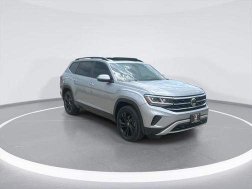 2022 Volkswagen Atlas 3.6L SE w/Technology