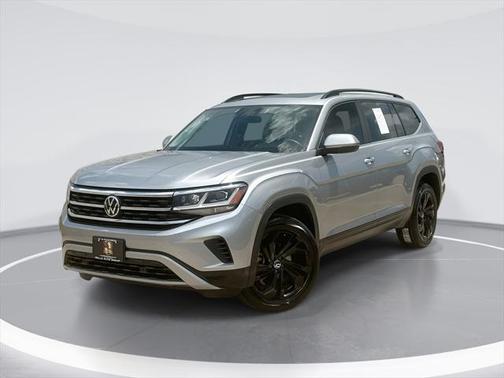 2022 Volkswagen Atlas 3.6L SE w/Technology