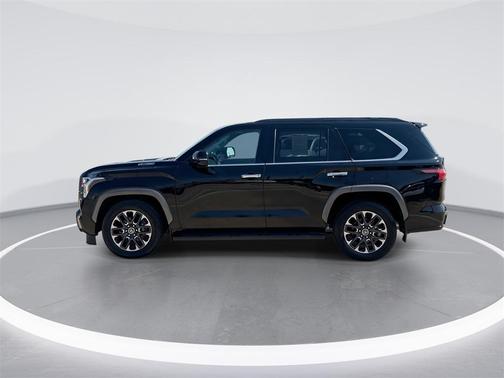 2023 Toyota Sequoia SR5