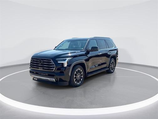 2023 Toyota Sequoia SR5