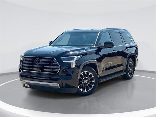 2023 Toyota Sequoia SR5
