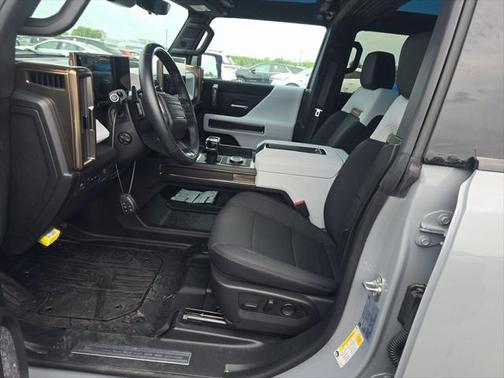 2024 GMC HUMMER EV SUV 2X