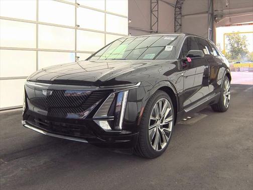 2024 Cadillac LYRIQ Luxury w/1SE