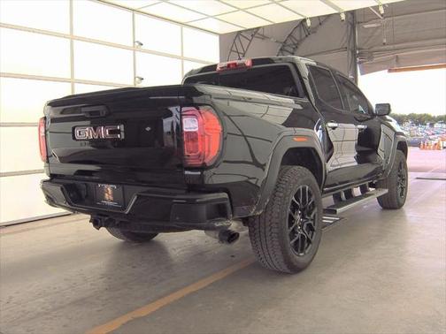 2024 GMC Canyon Denali