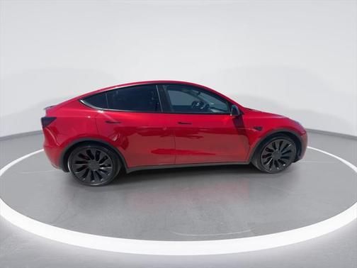 2022 Tesla Model Y Performance Dual Motor All-Wheel Drive