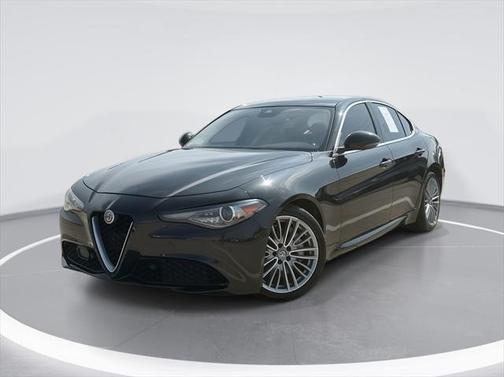 2018 Alfa Romeo Giulia Ti Lusso