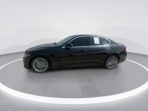 2018 Alfa Romeo Giulia Ti Lusso