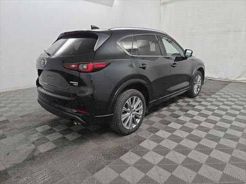 2022 Mazda CX-5 Signature