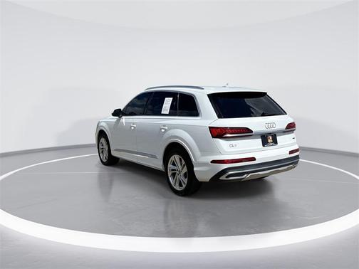 2021 Audi Q7 55 Premium