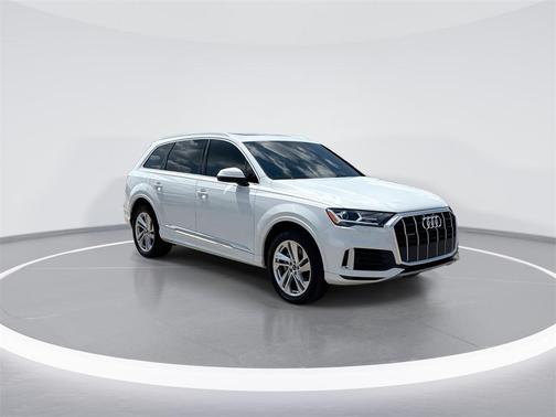 2021 Audi Q7 55 Premium