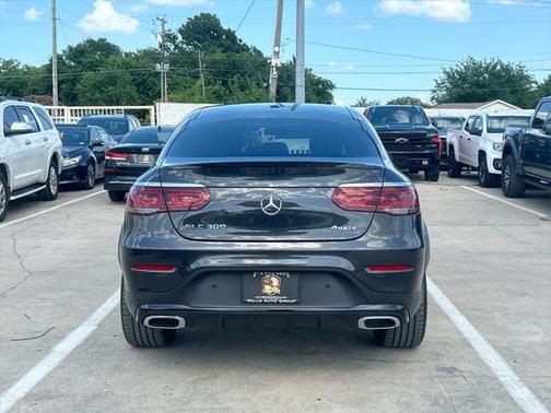 2022 Mercedes-Benz GLC 300 4MATIC Coupe