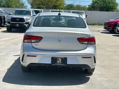 2022 Kia Rio S