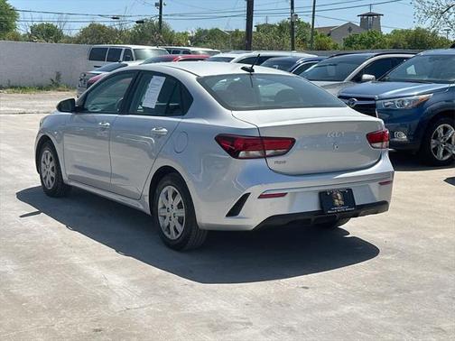 2022 Kia Rio S