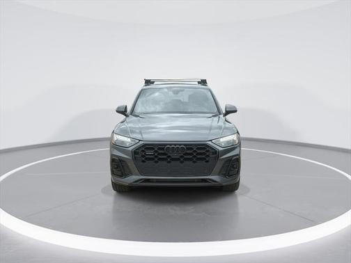 2022 Audi Q5 45 S line Premium Plus
