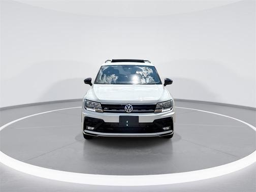 2021 Volkswagen Tiguan 2.0T SE R-Line Black
