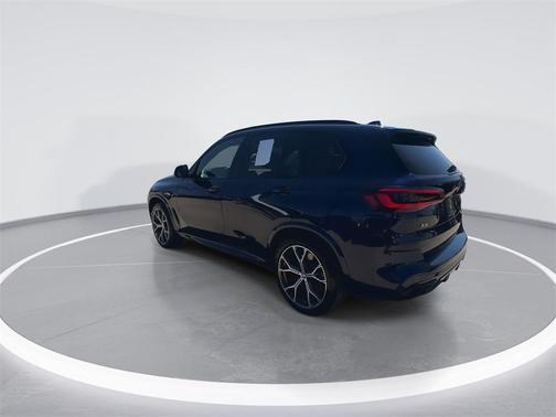 2022 BMW X5 M50i