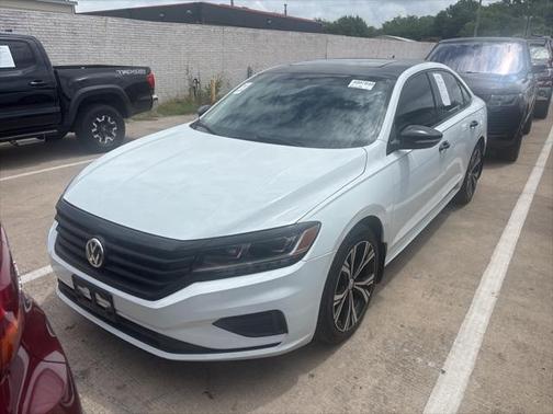 2021 Volkswagen Passat 2.0T SE