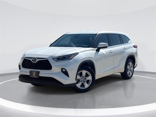 2021 Toyota Highlander LE