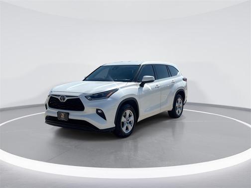 2021 Toyota Highlander LE