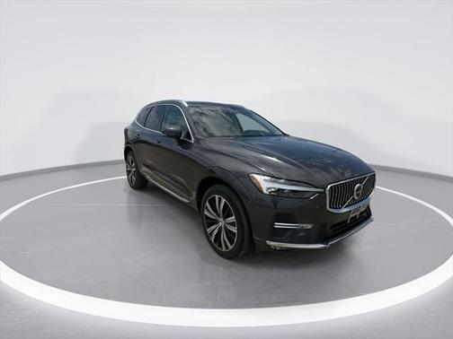 2022 Volvo XC60 B5 Inscription