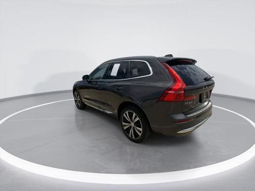 2022 Volvo XC60 B5 Inscription