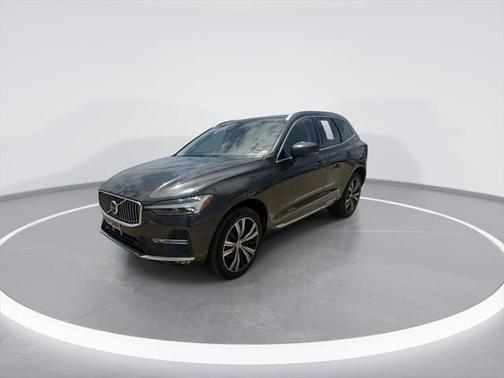 2022 Volvo XC60 B5 Inscription
