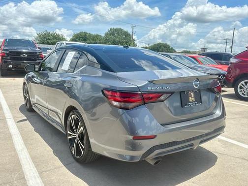 2020 Nissan Sentra SR