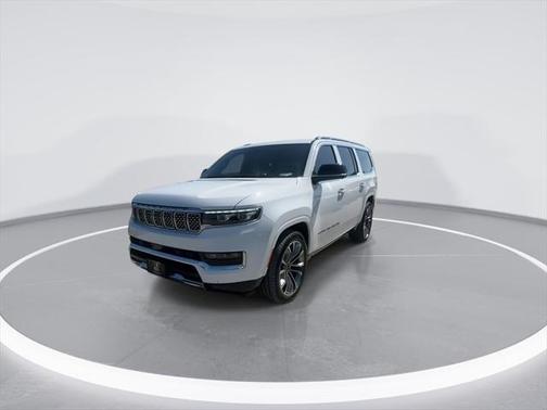 2023 Jeep Grand Wagoneer L Series III 4x4