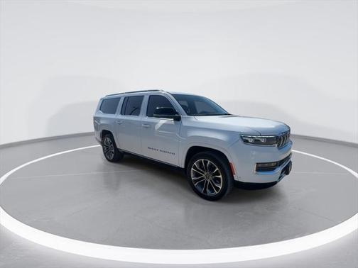 2023 Jeep Grand Wagoneer L Series III 4x4