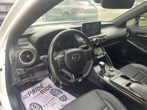 2022 Lexus IS 350 Base