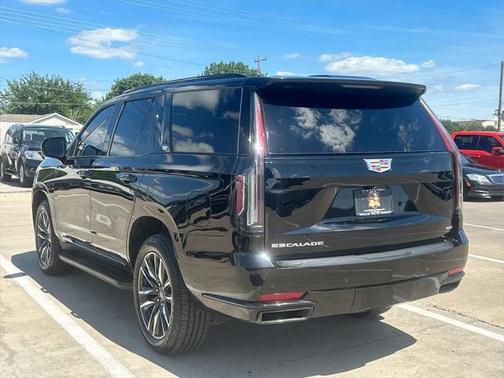 2023 Cadillac Escalade Sport