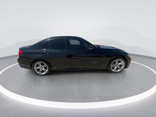 2018 BMW 330 xDrive