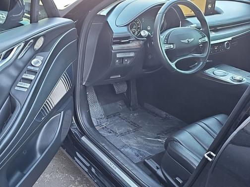 2021 Genesis G80 2.5T