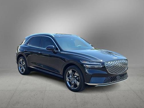 2023 Genesis Electrified GV70 Advanced