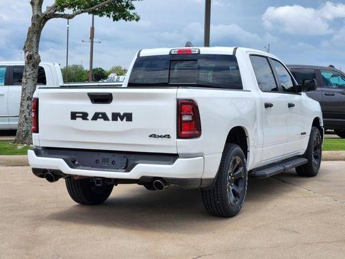 Bright White Clearcoat 2026 RAM 1500 Express
