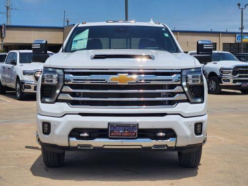 Summit White 2024 Chevrolet Silverado 3500 High Country
