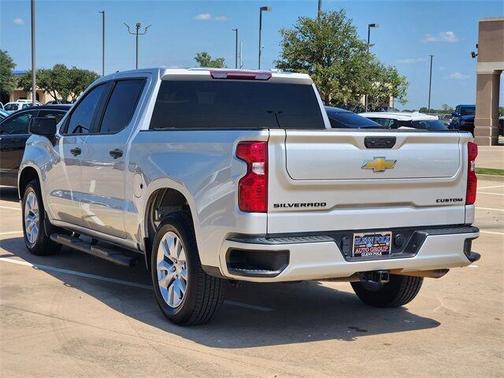 2022 Chevrolet Silverado 1500 Custom